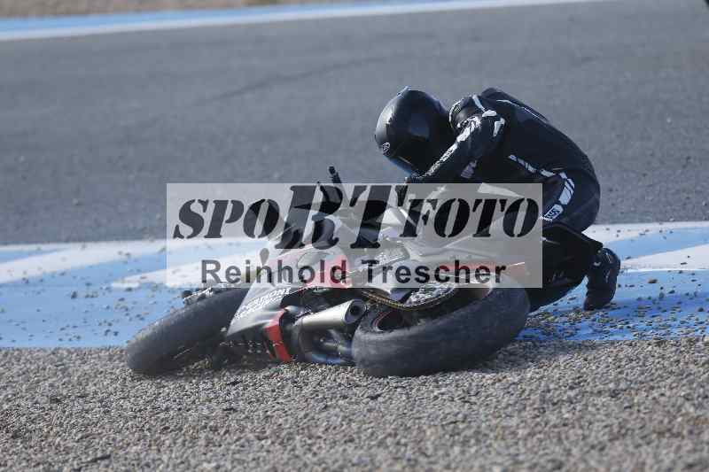 Archiv-2025/02 28.-31.01.2025 Moto Center Thun Jerez/gruen-green/81